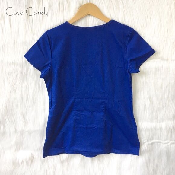 🔃NRG By Barco Two Pocket V Neck Scrub Top - Picture 4 of 6